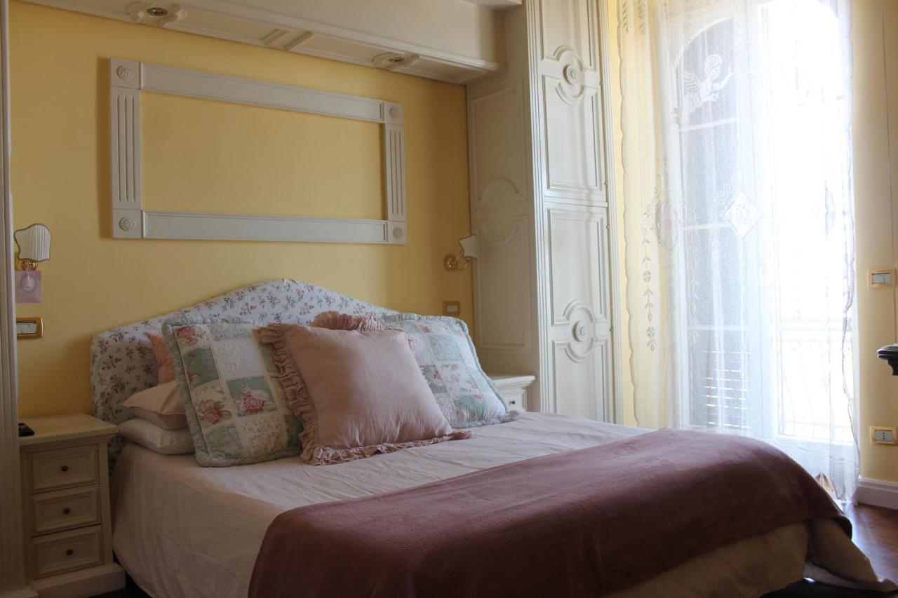 B&B Le Sorelle Naples Extérieur photo